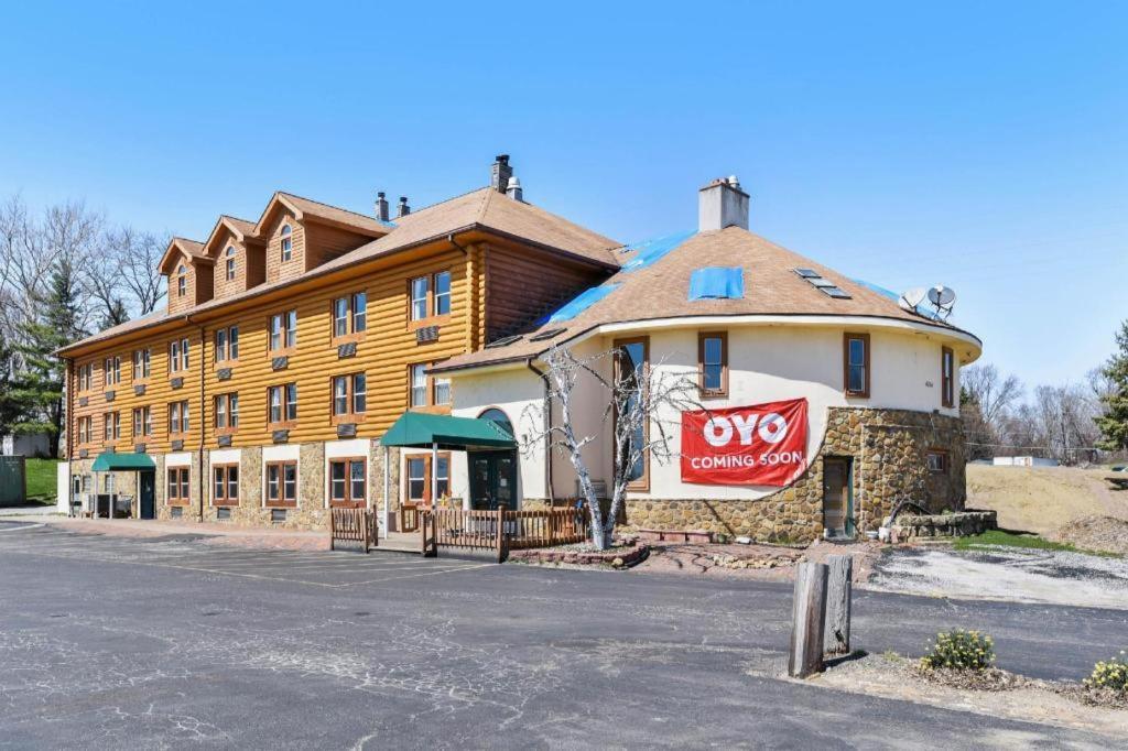 Casa Loma Inn & Suites By Oyo Davenport Ia Near I-80 Luaran gambar