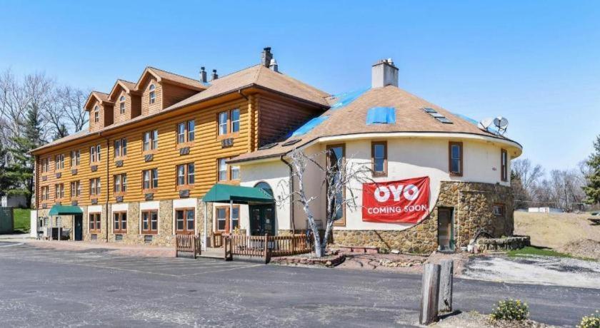Casa Loma Inn & Suites By Oyo Davenport Ia Near I-80 Luaran gambar